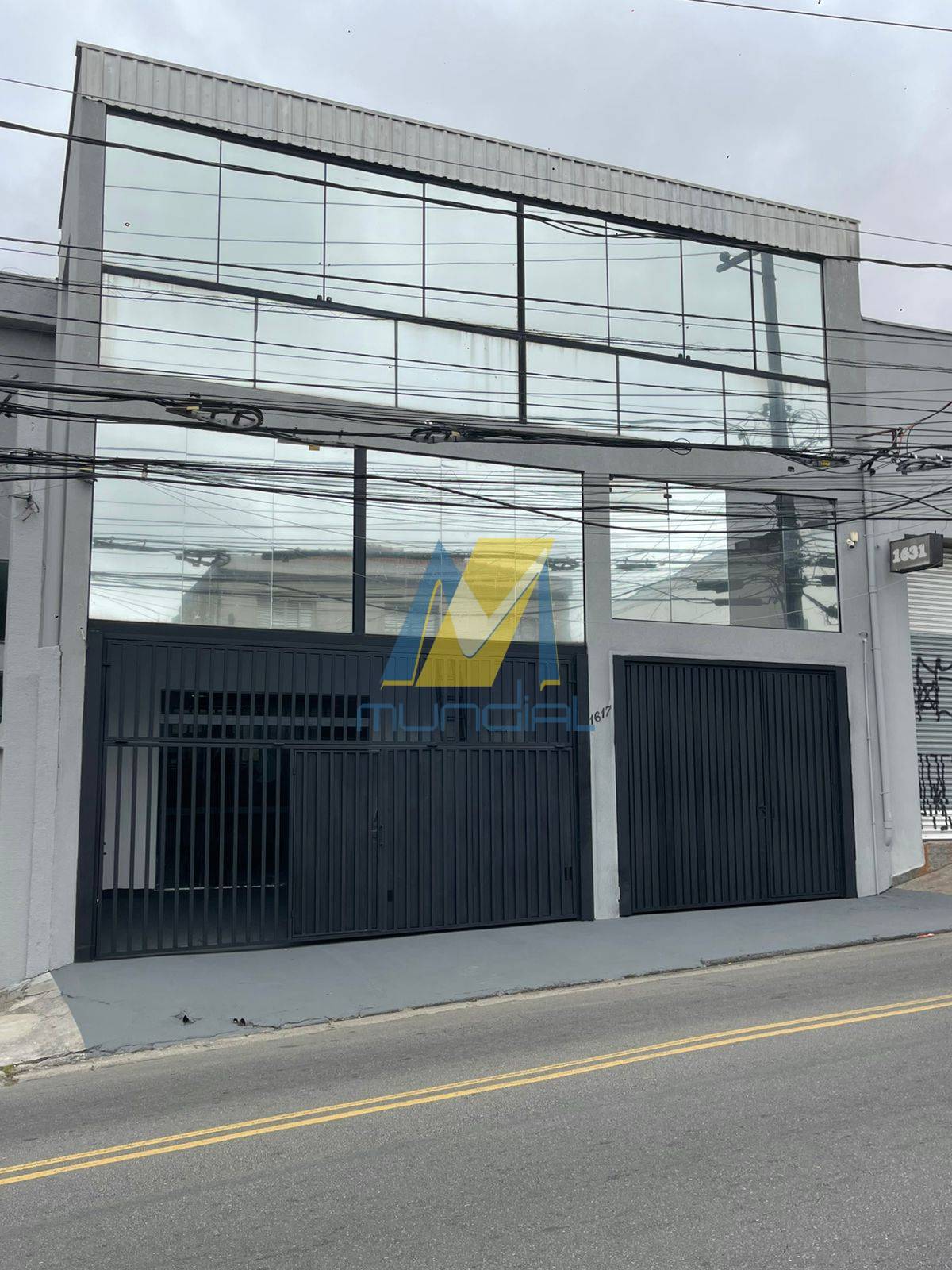 Depósito-Galpão, 256 m² - Foto 1