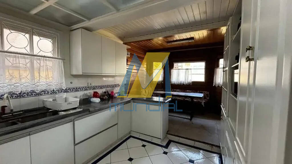 Casa, 7 quartos - Foto 4