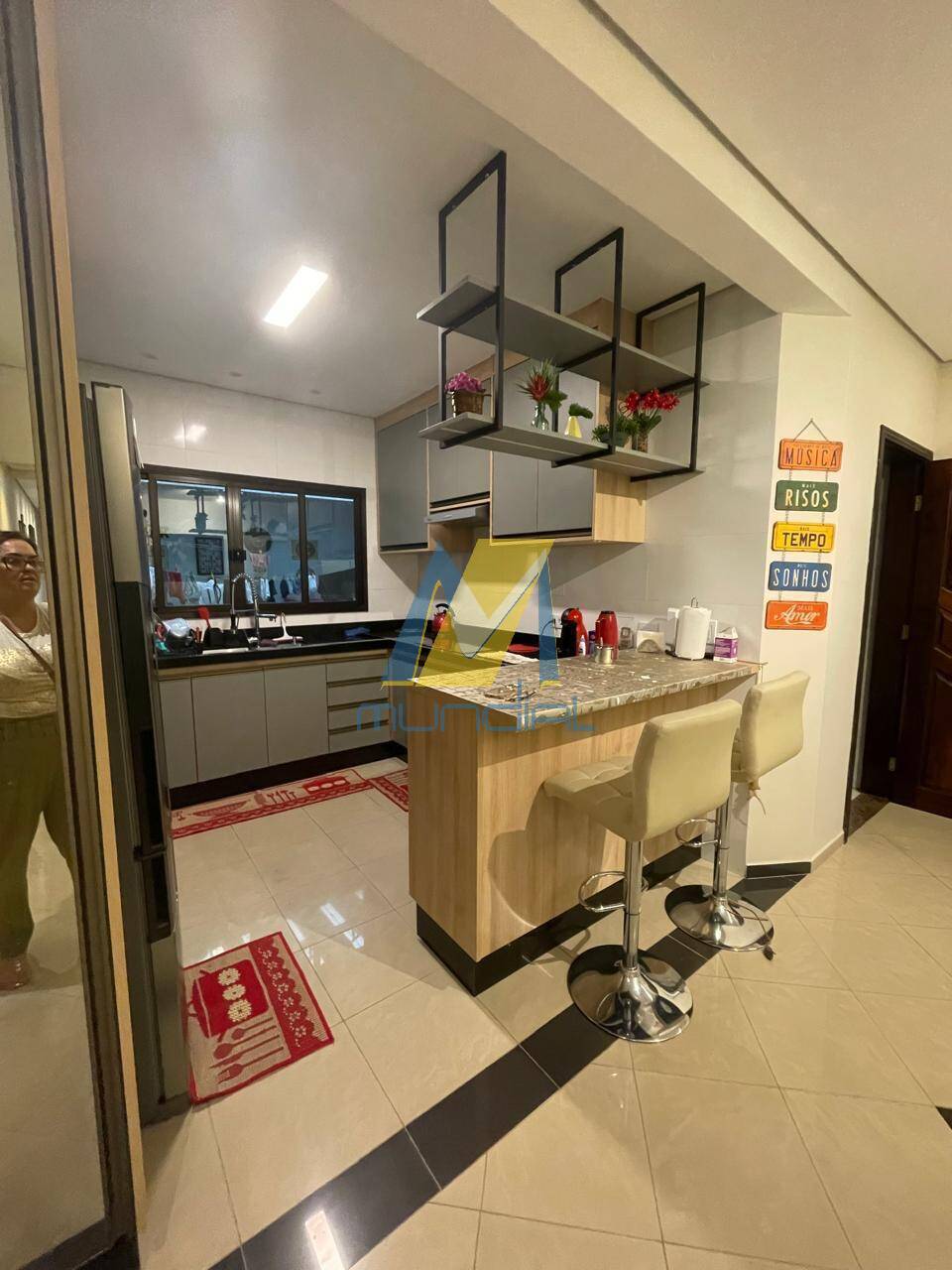 Sobrado, 4 quartos, 192 m² - Foto 1