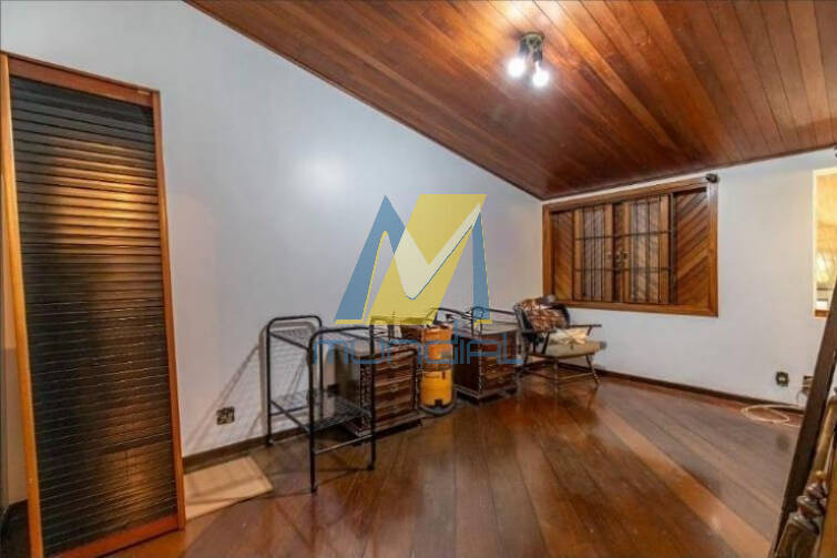 Casa, 3 quartos, 340 m² - Foto 32