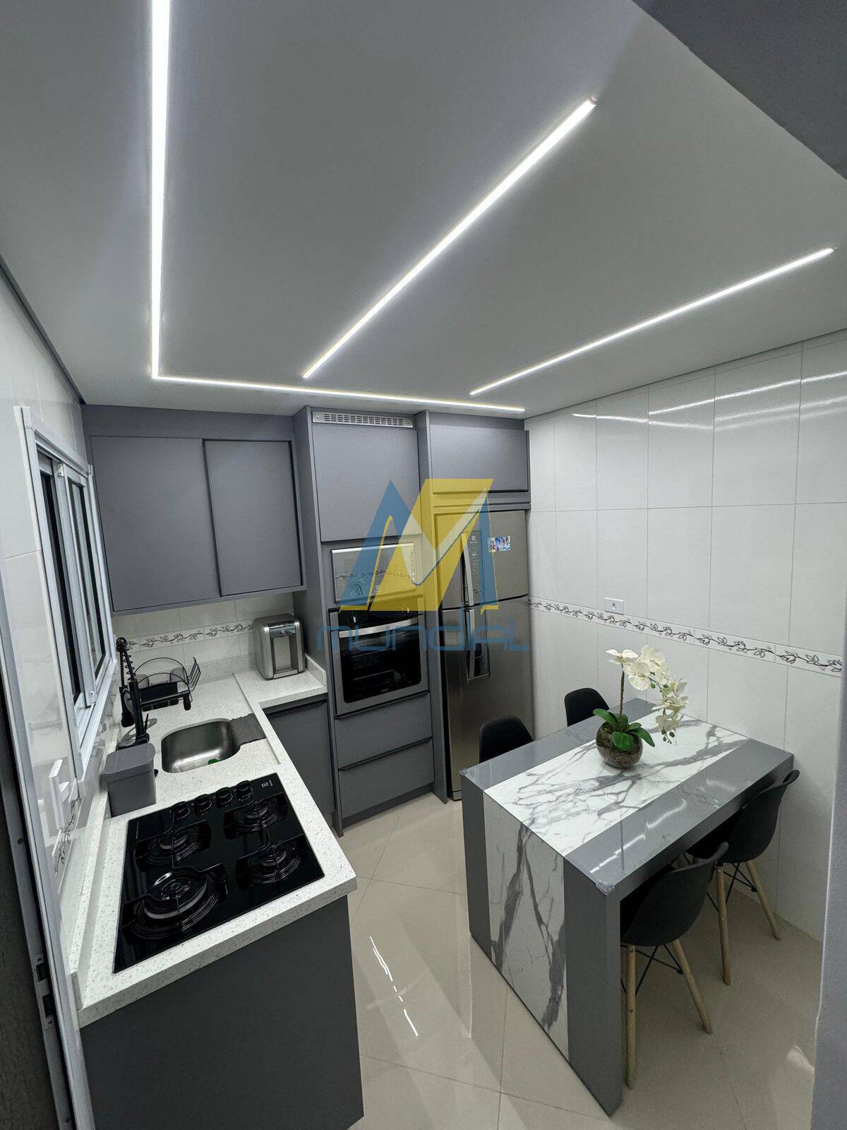 Sobrado, 2 quartos, 92 m² - Foto 1