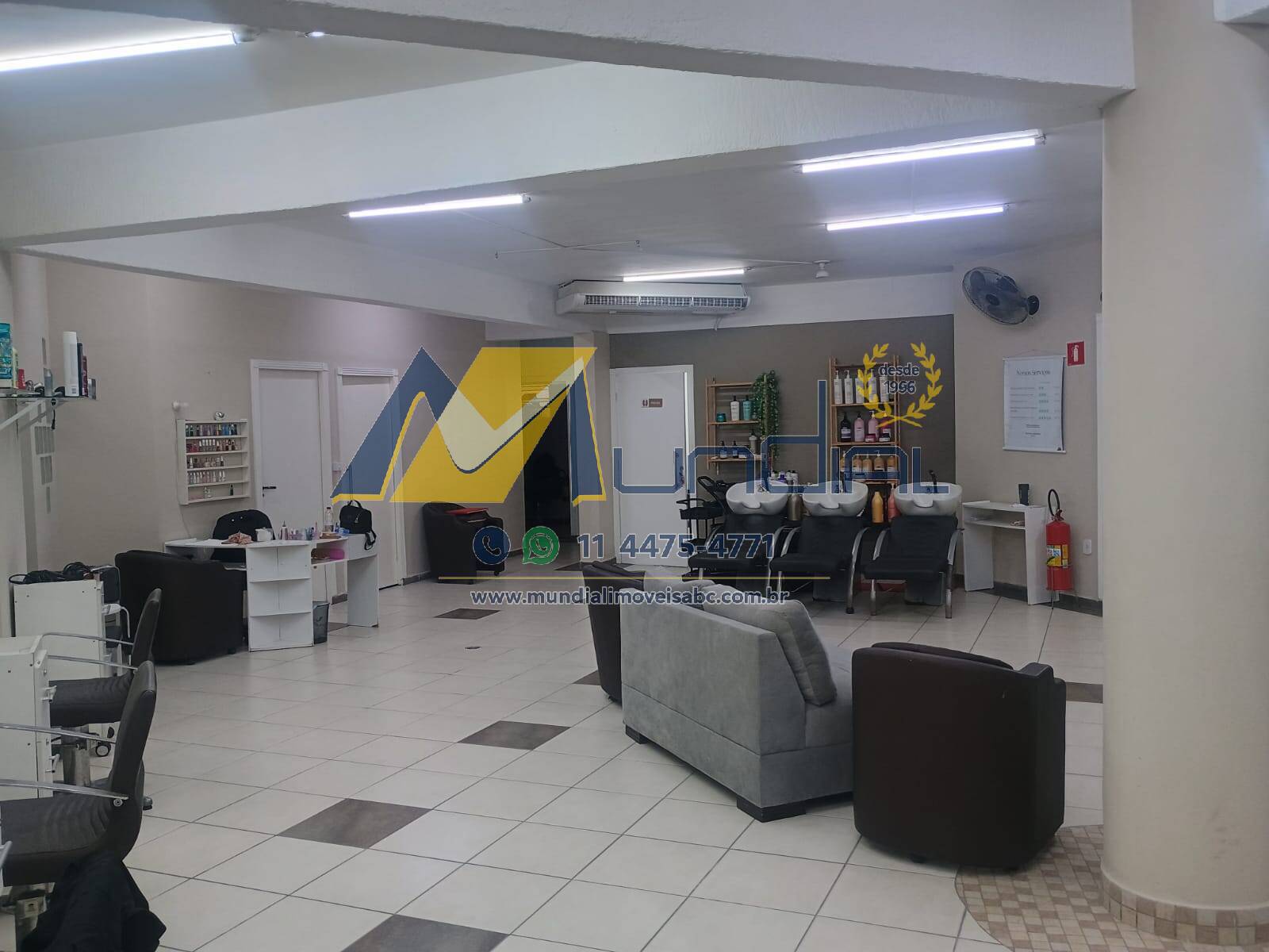 Loja-Salão, 232 m² - Foto 1