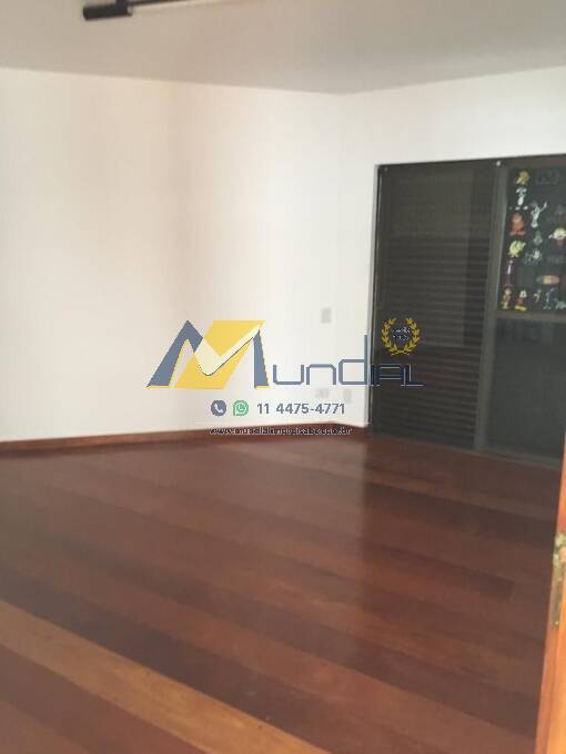 Casa, 4 quartos, 550 m² - Foto 1