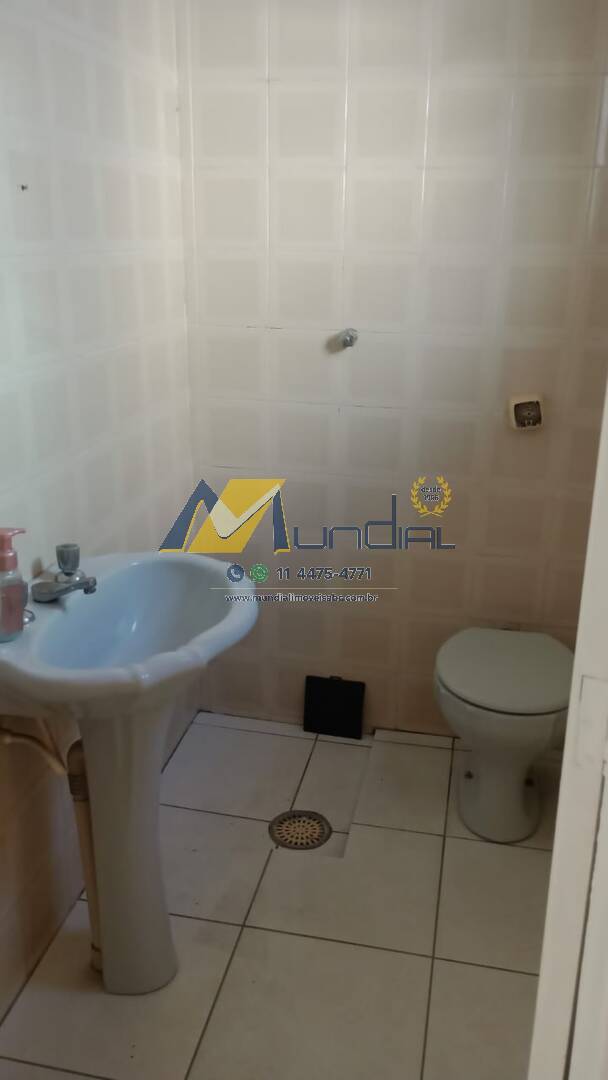 Casa, 3 quartos, 200 m² - Foto 11