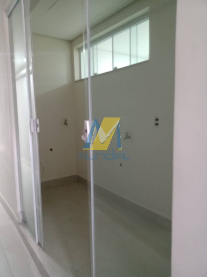 Casa, 9 quartos, 280 m² - Foto 2