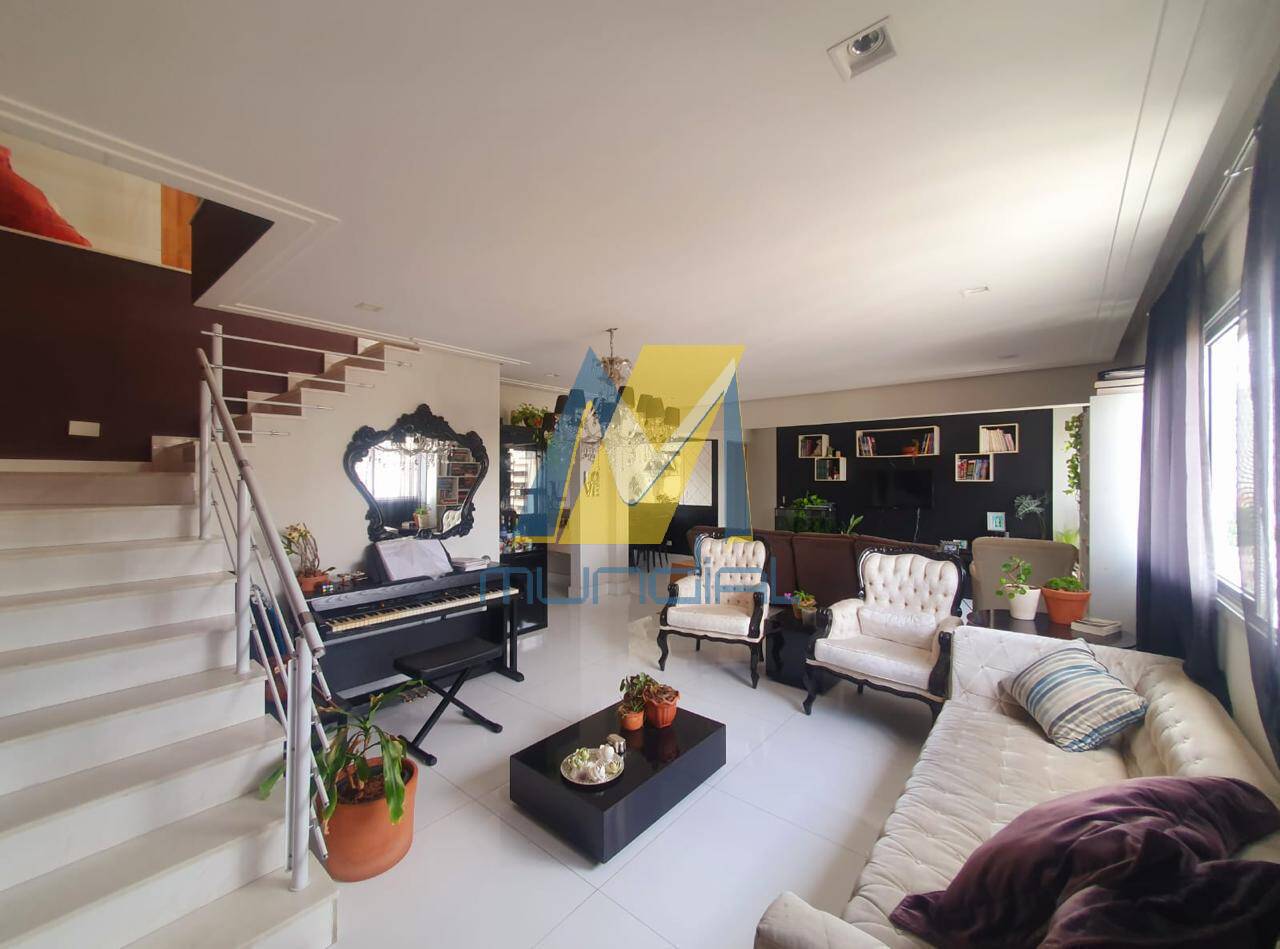 Cobertura, 3 quartos, 290 m² - Foto 1