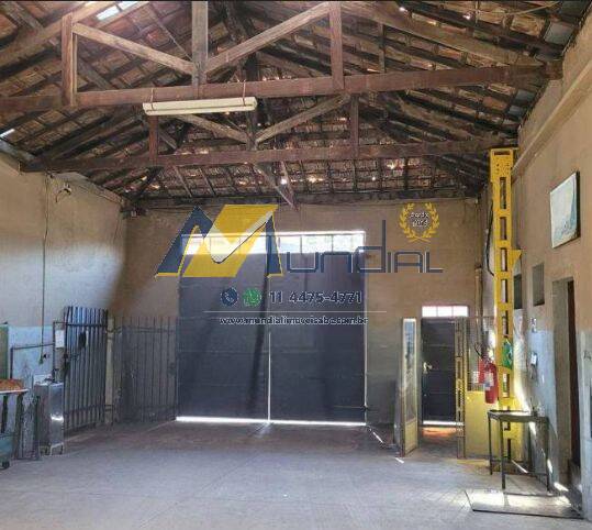 Depósito-Galpão, 640 m² - Foto 1