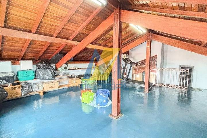 Casa, 4 quartos, 339 m² - Foto 33