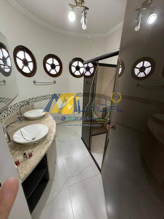 Casa, 4 quartos, 264 m² - Foto 34