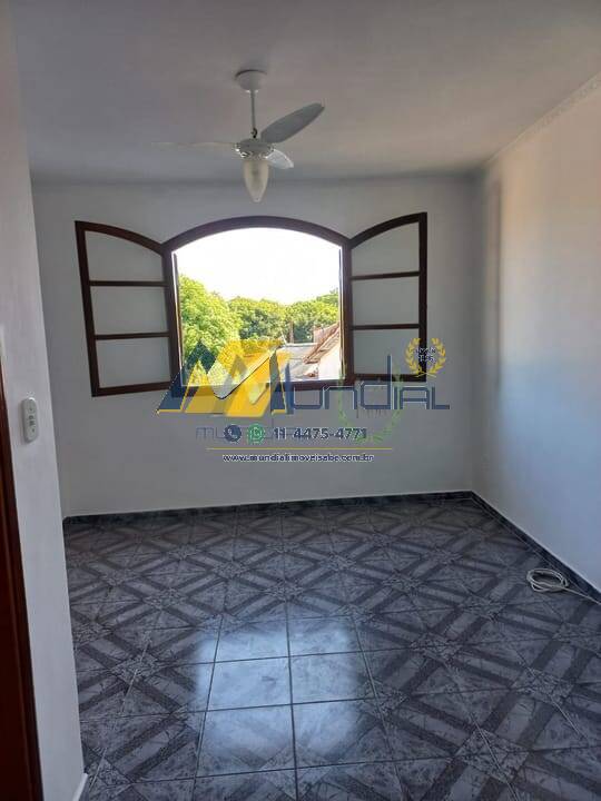 Casa, 3 quartos, 240 m² - Foto 3