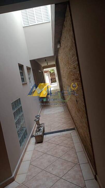 Sobrado, 4 quartos, 359 m² - Foto 2